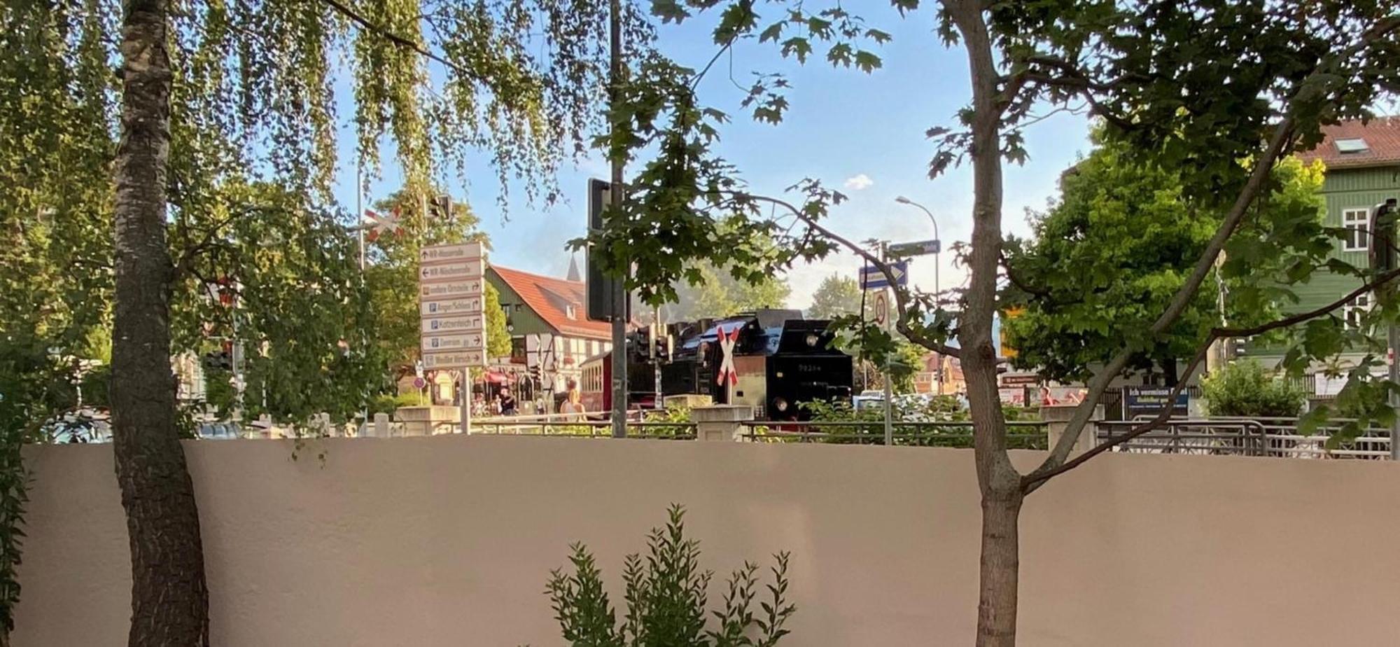 Harztraeume No1 # Parkplatz # Altstadt # Brockenbahn Wernigerode Exteriör bild